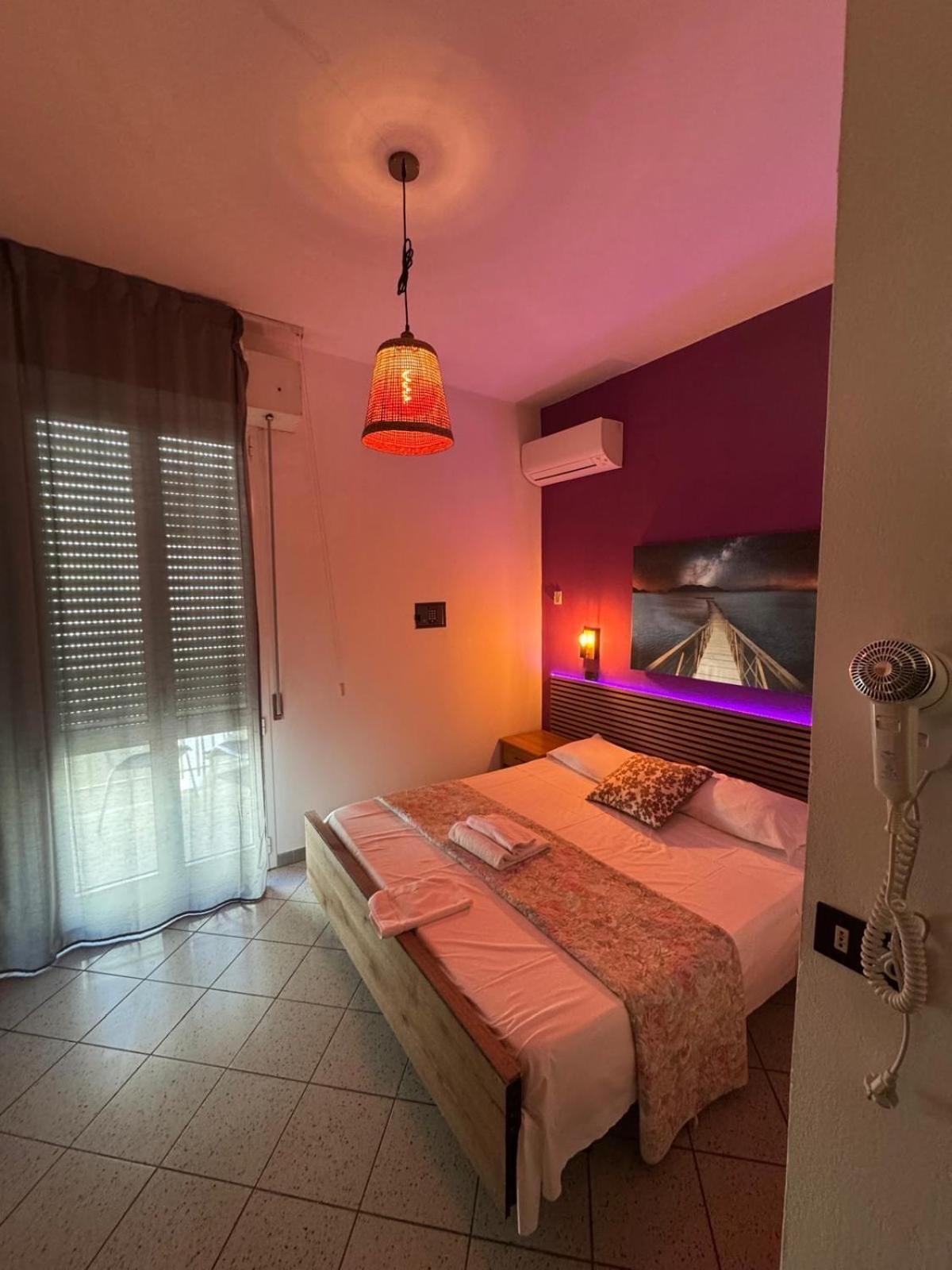 Hotel New Liston ริมินี ภายนอก รูปภาพ